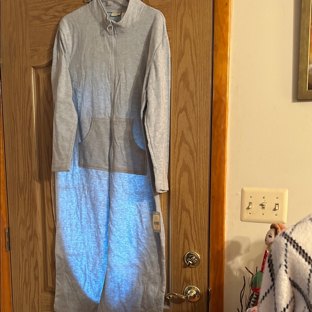 Cherokee Light Gray Full-Length Robe - Picture 2 of 9